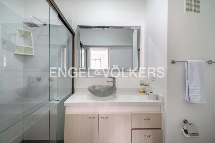 Apartamento de 1 alcoba en venta en La Cabrera, Bogotá, 69 m² · foto 6 de 7