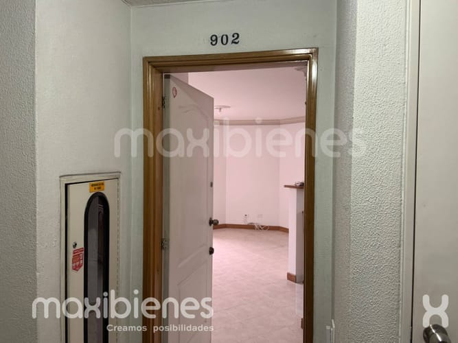 Apartaestudio en arriendo en Florida Nueva, Medellín, 40 m² · foto 2 de 13