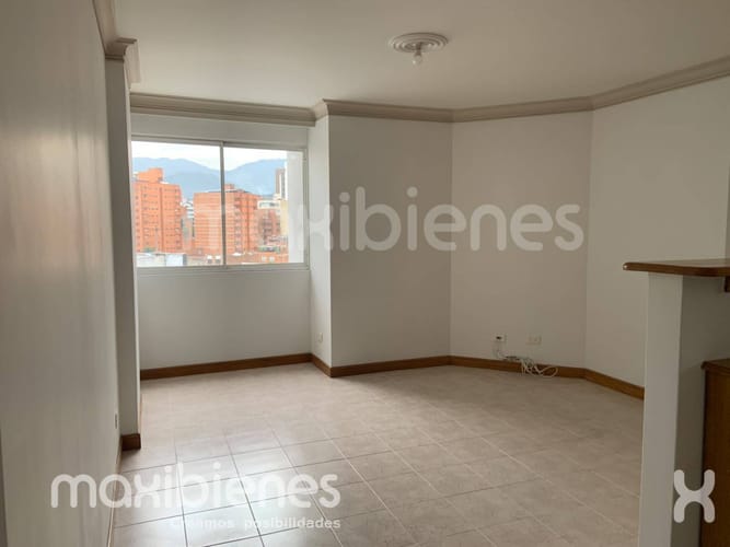 Apartaestudio en arriendo en Florida Nueva, Medellín, 40 m² · foto 5 de 13