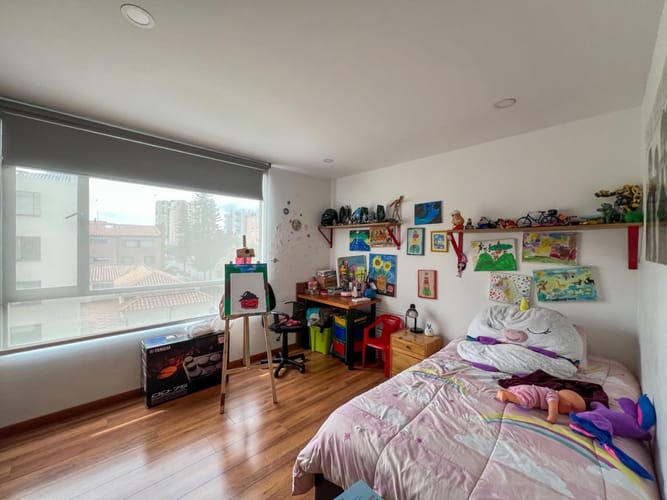 Apartamento de 3 alcobas en arriendo en Cedritos, Bogotá, 106 m² · foto 11 de 17