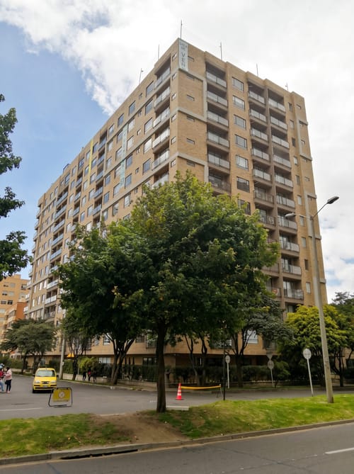 Apartamento de 3 alcobas en arriendo en Cedritos, Bogotá, 106 m² · foto 17 de 17