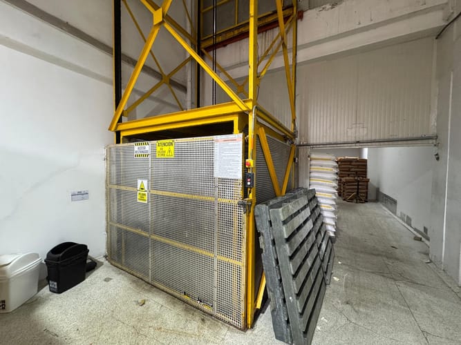 Bodega en arriendo en La Tablaza, La Estrella, 1700 m² · foto 14 de 17