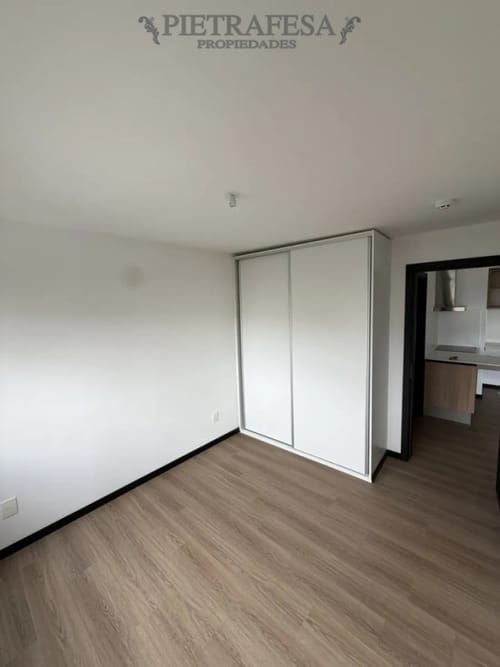 Apartamento en alquiler, 1 dormitorio, 1 baño, balcón, garaje. Parque Batlle. · Foto 6