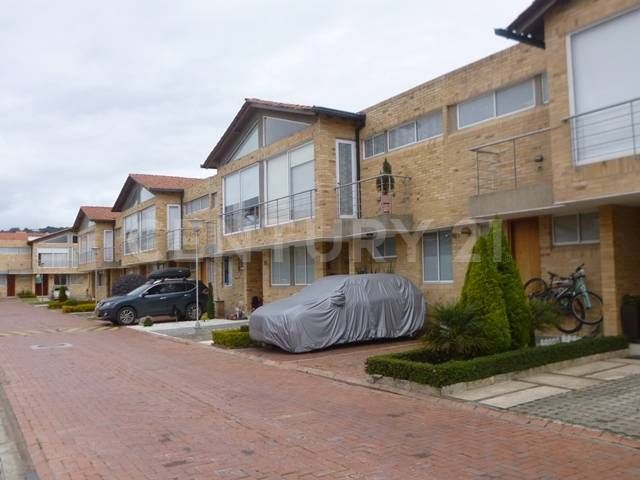 Casa de 3 alcobas en arriendo en Portales De Chia, Chía, 160 m² · foto 2 de 21