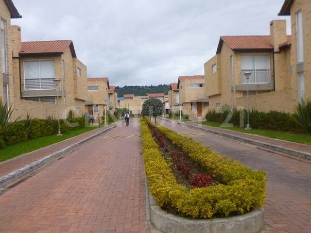 Casa de 3 alcobas en arriendo en Portales De Chia, Chía, 160 m² · foto 3 de 21