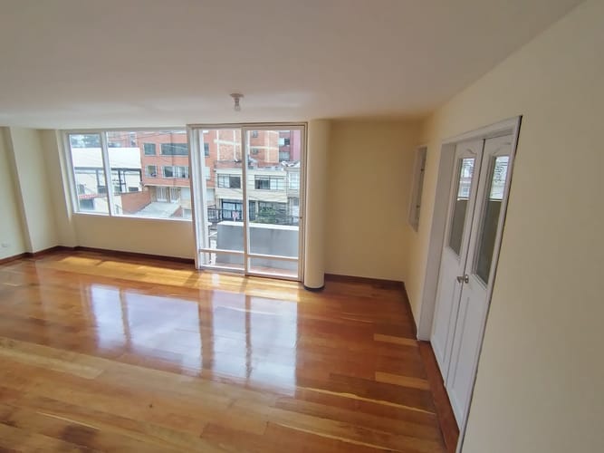 Apartamento de 3 alcobas en venta en Pardo Rubio, Bogotá, 128 m² · foto 4 de 20