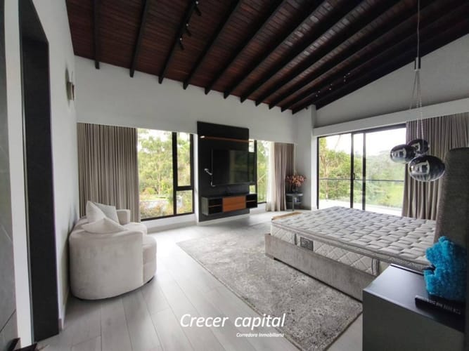 Casa de 5 alcobas en arriendo en Las Palmas, Envigado, 500 m² · foto 14 de 24