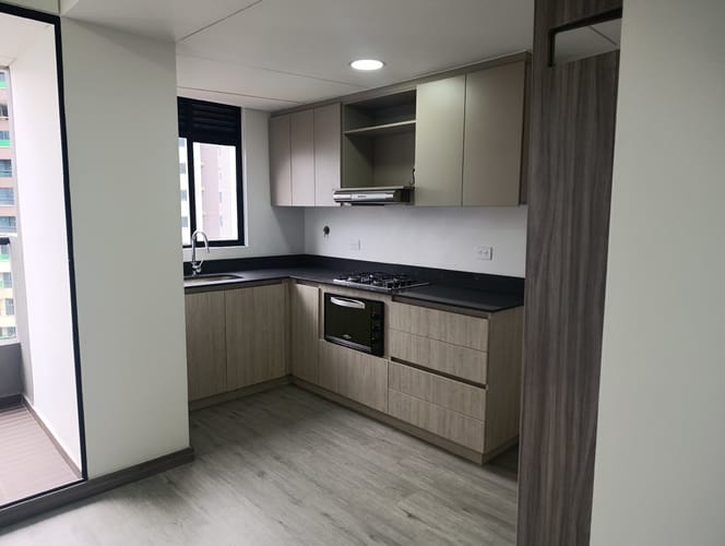 Apartamento de 3 alcobas en arriendo en Las Palmas, Medellín, 70 m² · foto 5 de 23
