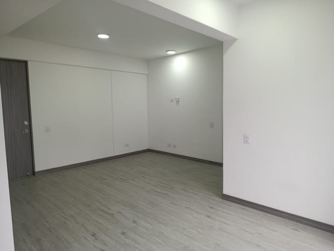 Apartamento de 3 alcobas en arriendo en Las Palmas, Medellín, 70 m² · foto 6 de 23
