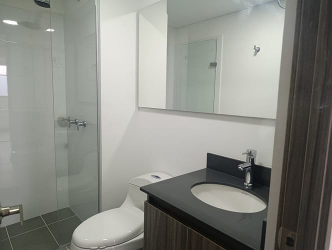 Apartamento de 3 alcobas en arriendo en Las Palmas, Medellín, 70 m² · foto 12 de 23