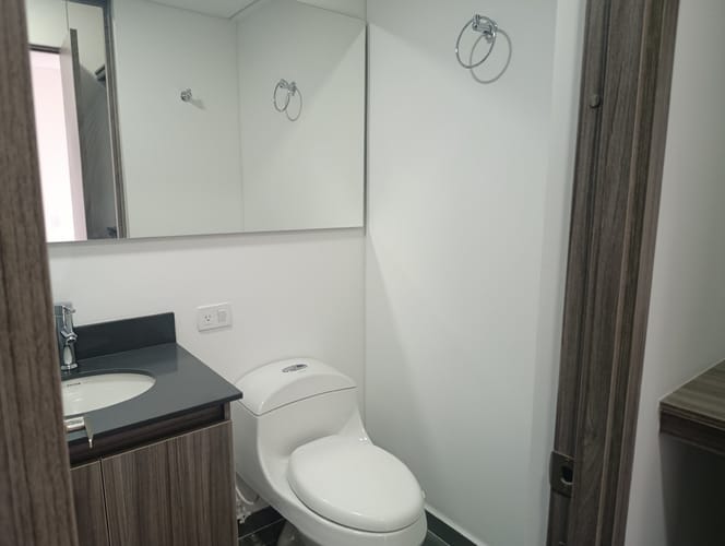 Apartamento de 3 alcobas en arriendo en Las Palmas, Medellín, 70 m² · foto 16 de 23