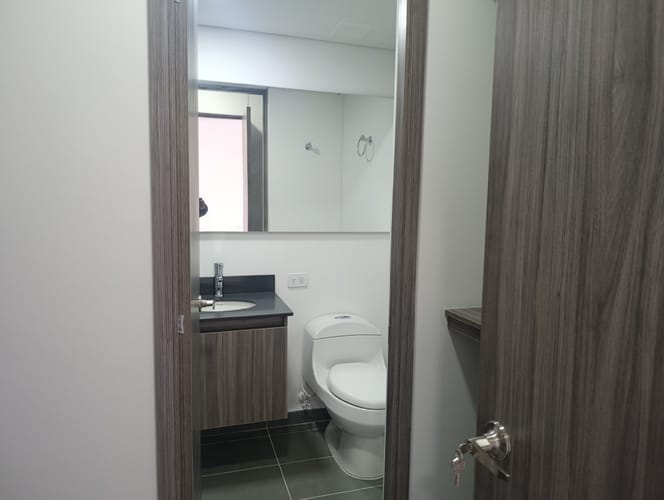 Apartamento de 3 alcobas en arriendo en Las Palmas, Medellín, 70 m² · foto 17 de 23