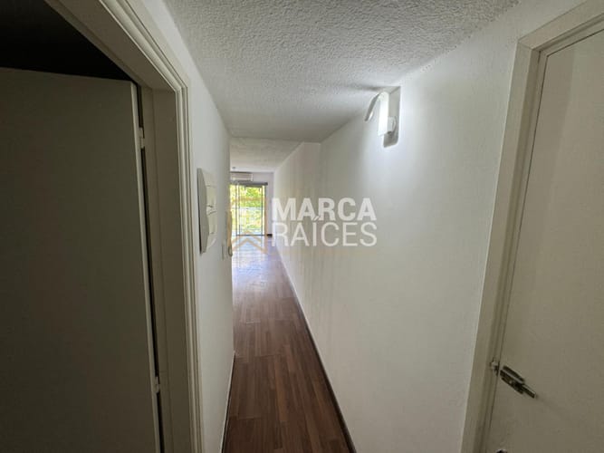 Alquiler Monoambiente con balcón. Pocitos, Montevideo · Foto 4