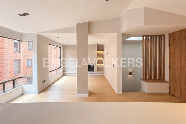 Apartamento de 2 alcobas en venta en San Patricio, Bogotá, 83 m² · foto 3 de 12