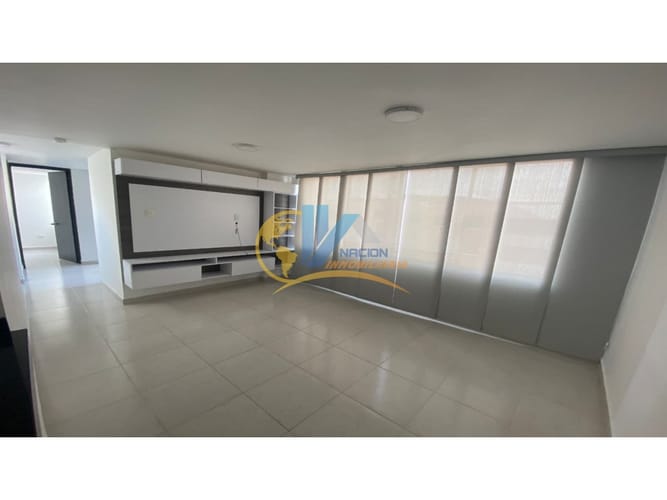 Apartamento de 2 alcobas en arriendo en Villas De Navarra, Bucaramanga, 58 m² · foto 2 de 7