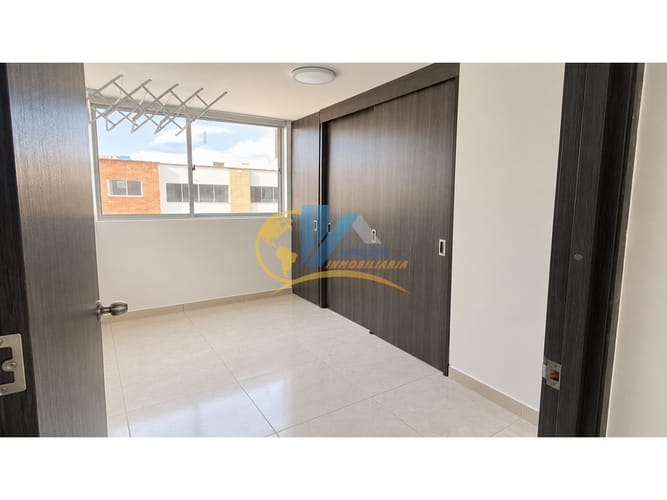 Apartamento de 2 alcobas en arriendo en Villas De Navarra, Bucaramanga, 58 m² · foto 5 de 7