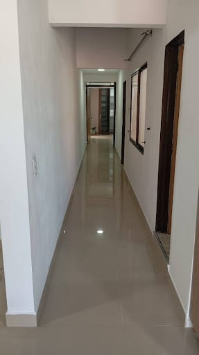 Apartamento de 3 alcobas en arriendo en Belén Las Violetas, Medellín, 150 m² · foto 11 de 24