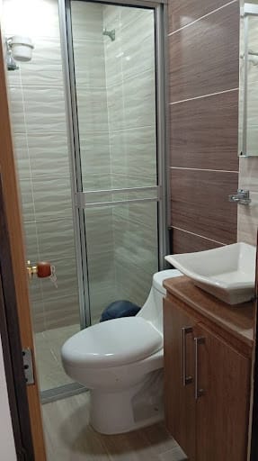Apartamento de 3 alcobas en arriendo en Belén Las Violetas, Medellín, 150 m² · foto 12 de 24