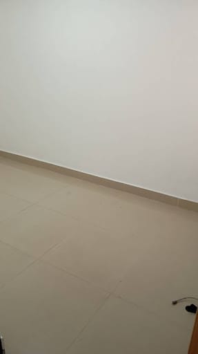 Apartamento de 3 alcobas en arriendo en Belén Las Violetas, Medellín, 150 m² · foto 14 de 24