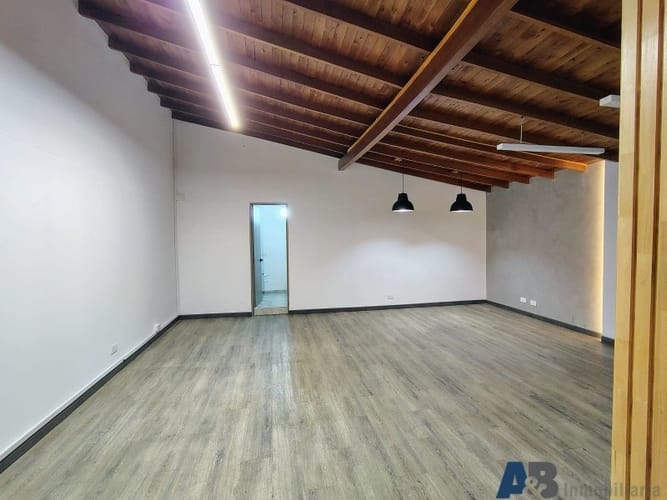 Oficina en arriendo en San Diego, Medellín, 47 m² · foto 4 de 8