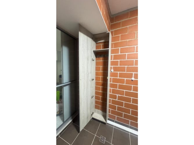 Apartamento de 3 alcobas en venta en La Navarra, Bello, 89 m² · foto 17 de 17