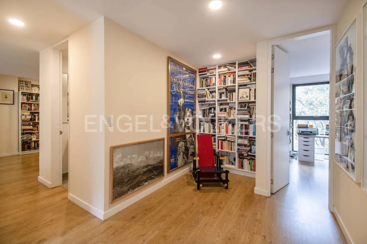 Apartamento de 3 alcobas en venta en Los Rosales, Bogotá, 104 m² · foto 13 de 16