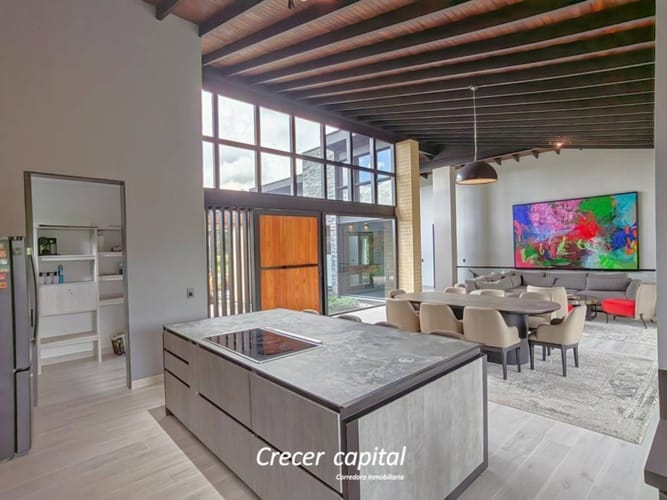 Casa de 5 alcobas en venta en Las Palmas, Envigado, 500 m² · foto 7 de 24