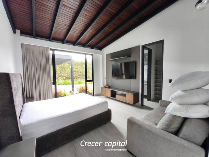 Casa de 5 alcobas en venta en Las Palmas, Envigado, 500 m² · foto 16 de 24