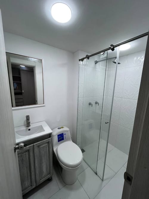 Apartamento de 3 alcobas en arriendo en Cañaveralejo, Sabaneta, 55 m² · foto 6 de 11