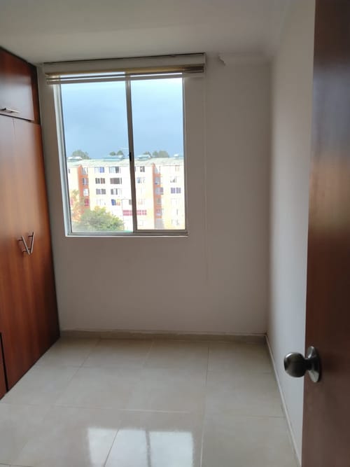 Apartamento de 3 alcobas en arriendo en Ciudad Verde, Soacha, 49 m² · foto 3 de 13