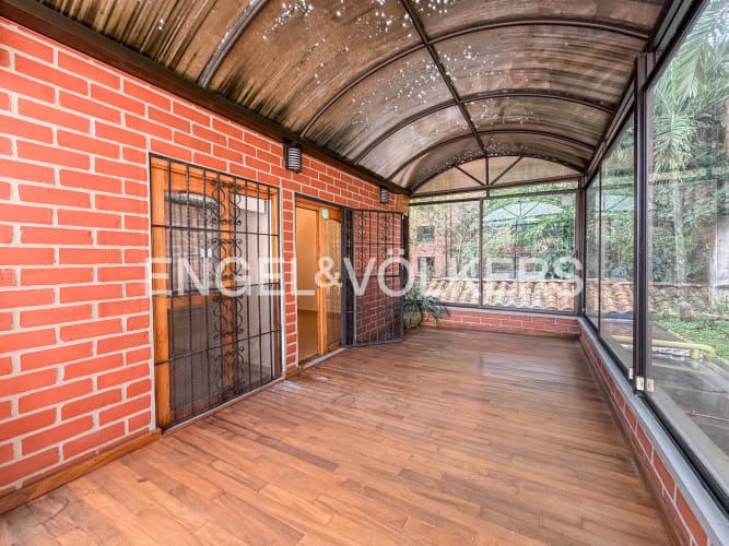 Casa de 3 alcobas en venta en La Frontera, Envigado, 220 m² · foto 15 de 17