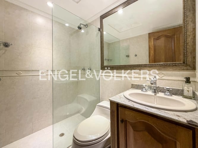 Casa de 3 alcobas en venta en La Frontera, Envigado, 220 m² · foto 13 de 17