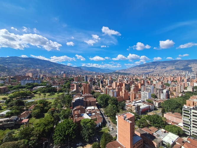 Apartamento de 3 alcobas en arriendo en La Castellana, Medellín, 104 m² · foto 21 de 21