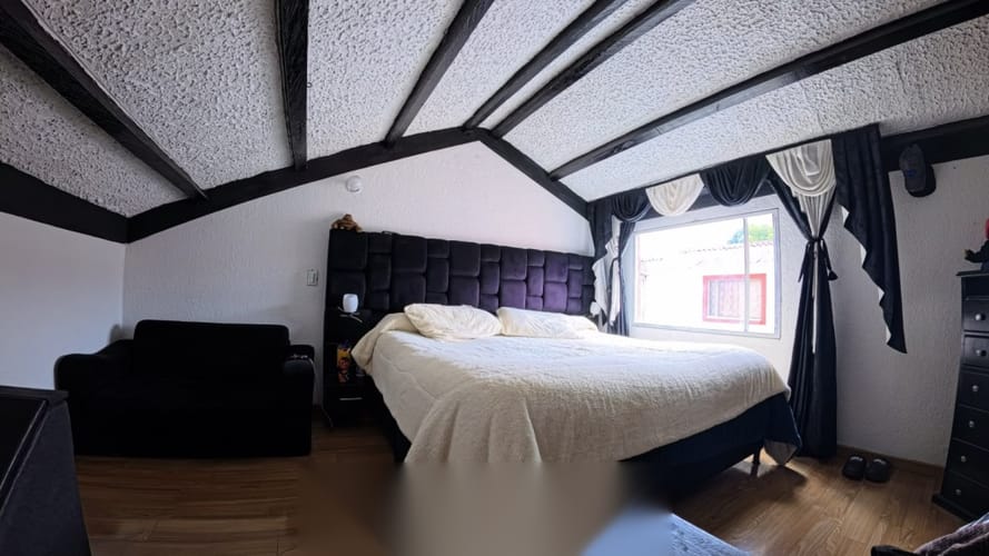 Casa de 3 alcobas en venta en Villa Mayor, Bogotá, 110 m² · foto 2 de 24