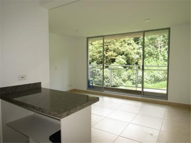 Apartamento de 3 alcobas en arriendo en San Jose, Pereira, 78 m² · foto 4 de 11