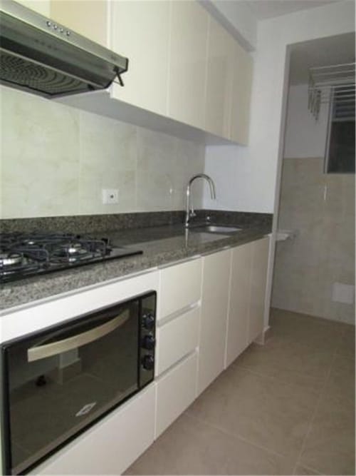 Apartamento de 3 alcobas en arriendo en San Jose, Pereira, 78 m² · foto 2 de 11