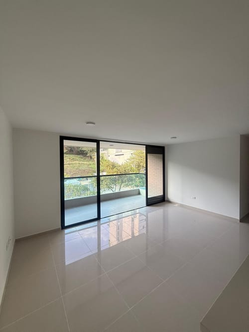 Apartamento de 3 alcobas en arriendo en Cañaveral, Floridablanca, 100 m² · foto 3 de 19