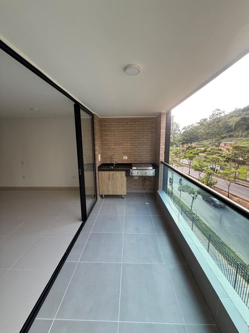 Apartamento de 3 alcobas en arriendo en Cañaveral, Floridablanca, 100 m² · foto 4 de 19