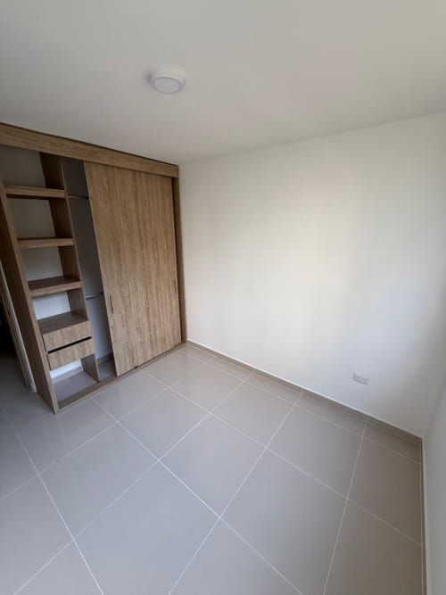 Apartamento de 3 alcobas en arriendo en Cañaveral, Floridablanca, 100 m² · foto 6 de 19