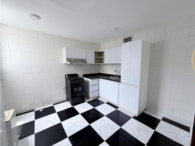 Apartamento de 2 alcobas en arriendo en Riomar, Barranquilla, 73 m² · foto 2 de 8