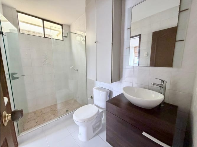 Apartamento de 2 alcobas en arriendo en Riomar, Barranquilla, 73 m² · foto 5 de 8