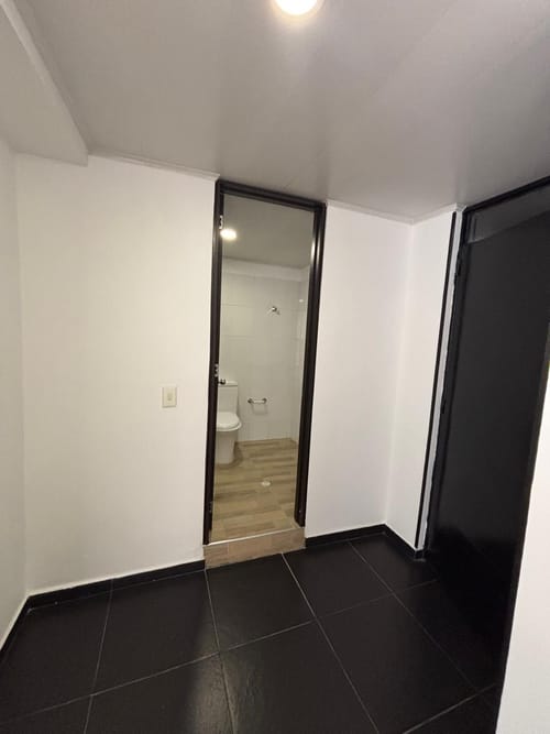 Apartaestudio en arriendo en Engativá, Bogotá, 42 m² · foto 11 de 11