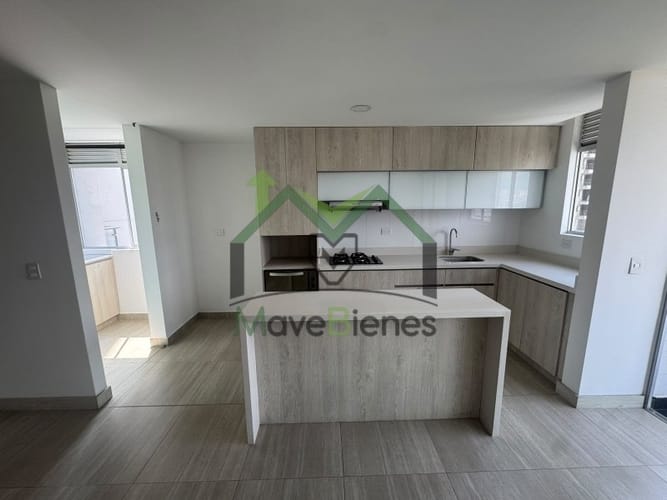 Apartamento de 3 alcobas en arriendo en Las Lomitas, Sabaneta, 78 m² · foto 4 de 20
