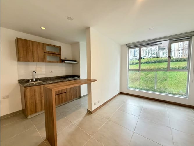 Apartamento de 2 alcobas en venta en Cerro De Oro, Manizales, 47 m² · foto 2 de 14