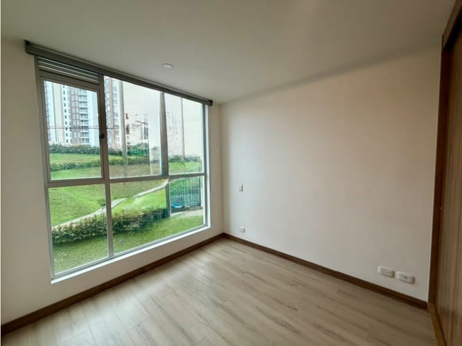 Apartamento de 2 alcobas en venta en Cerro De Oro, Manizales, 47 m² · foto 6 de 14