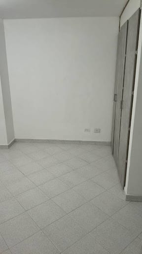 Apartamento de 3 alcobas en arriendo en El Dorado, Envigado, 74 m² · foto 7 de 16