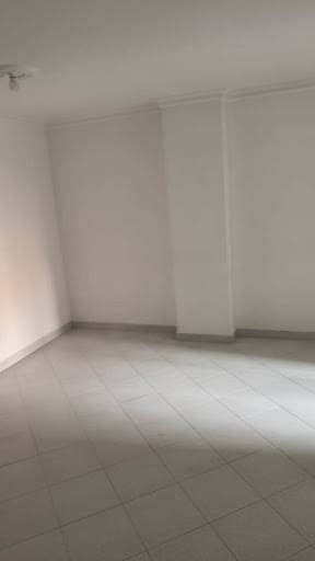 Apartamento de 3 alcobas en arriendo en El Dorado, Envigado, 74 m² · foto 9 de 16