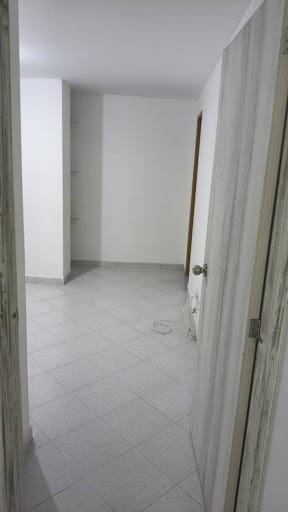 Apartamento de 3 alcobas en arriendo en El Dorado, Envigado, 74 m² · foto 10 de 16
