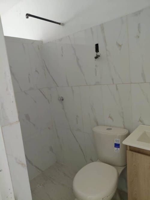 Apartaestudio en arriendo en La Milagrosa, Medellín, 60 m² · foto 10 de 10