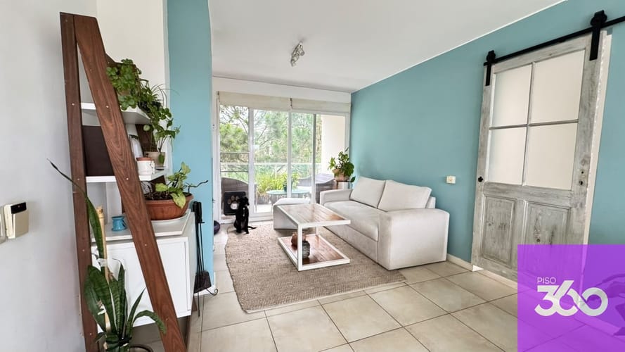 Apartamento de 2 dormitorios c/ cochera en Rambla Barra de Carrasco